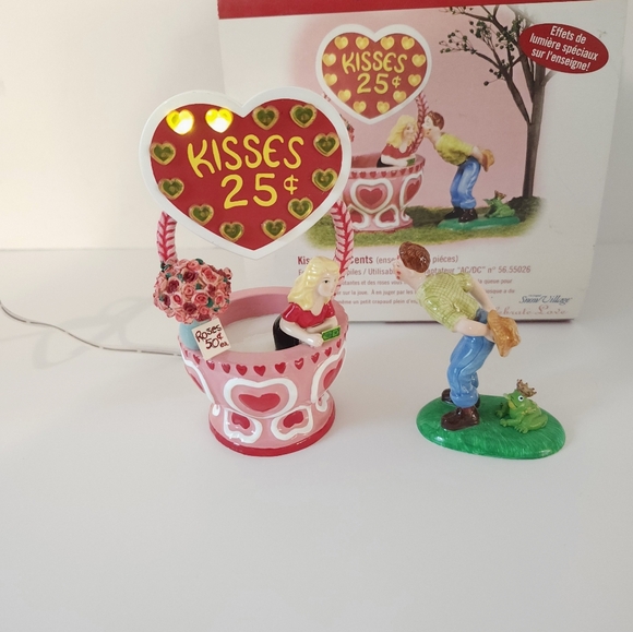 Department 56 Kissing Booth 25 Cents Snow Village Valentine's Day 55215 - Picture 10 of 11